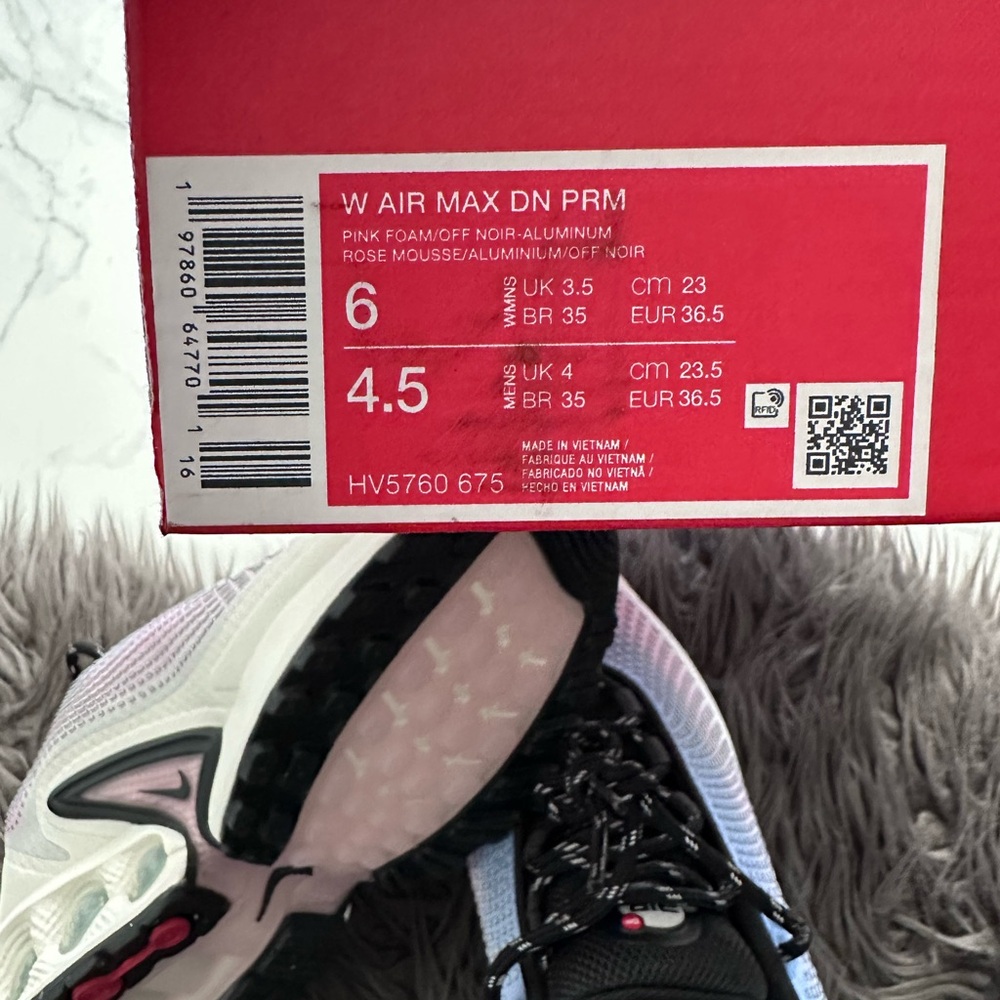 Nike Air Max DN Premium - Picture 10 of 11